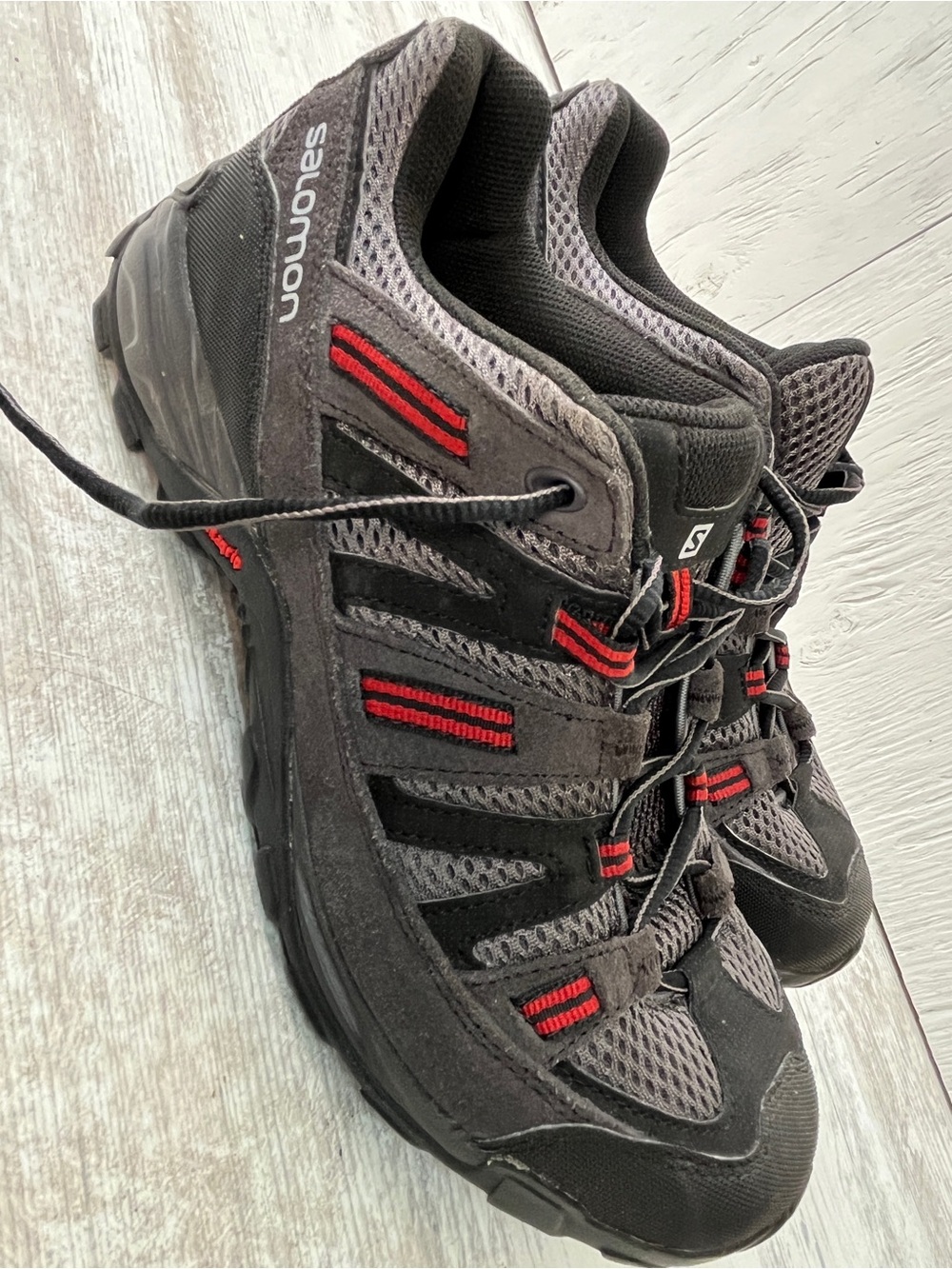 Salomon Sekani Gray and Red Men's Trail Sneakers